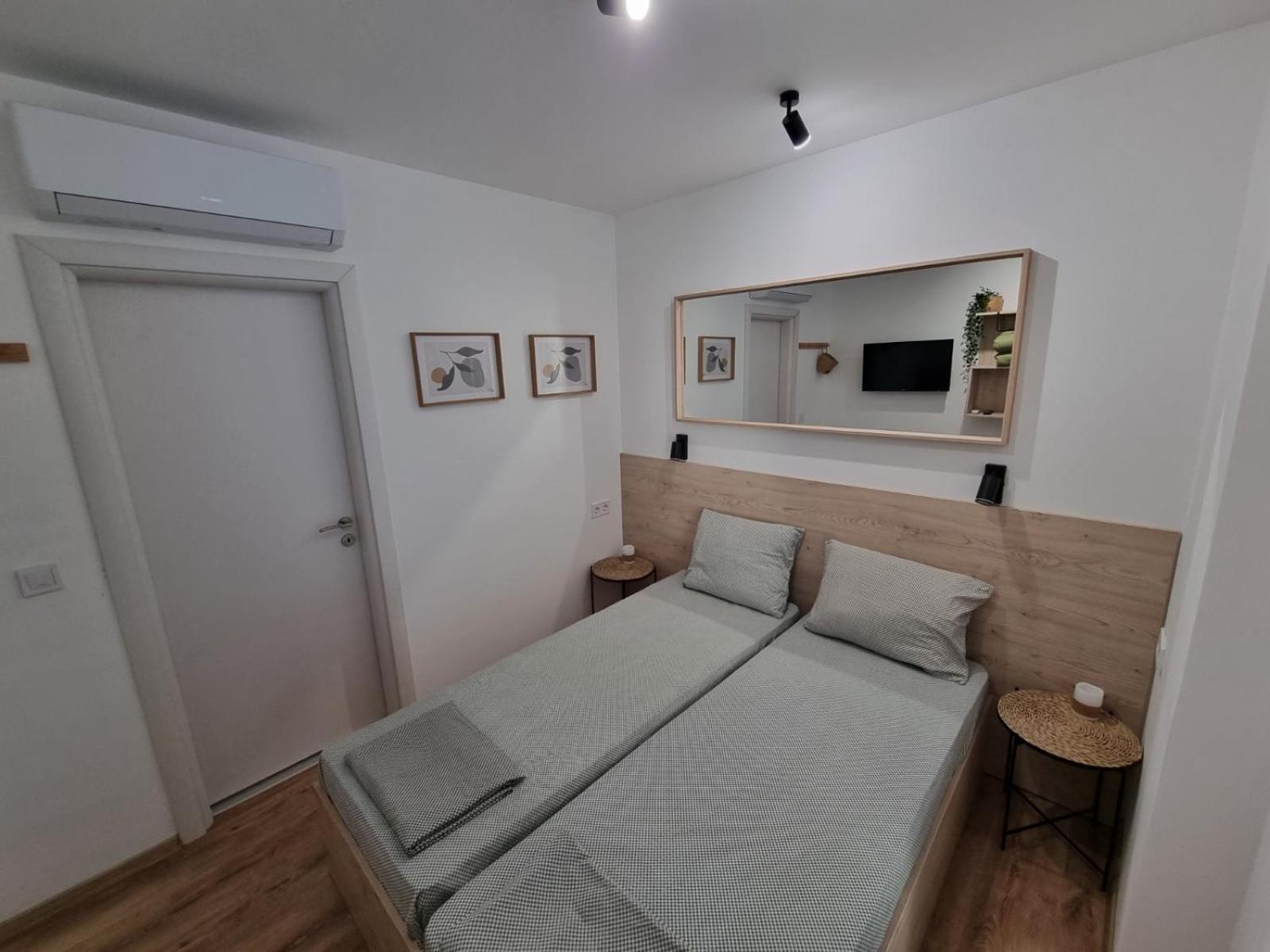 Apartment Polina - 2Bd Next To Sea Garden ヴァルナ エクステリア 写真